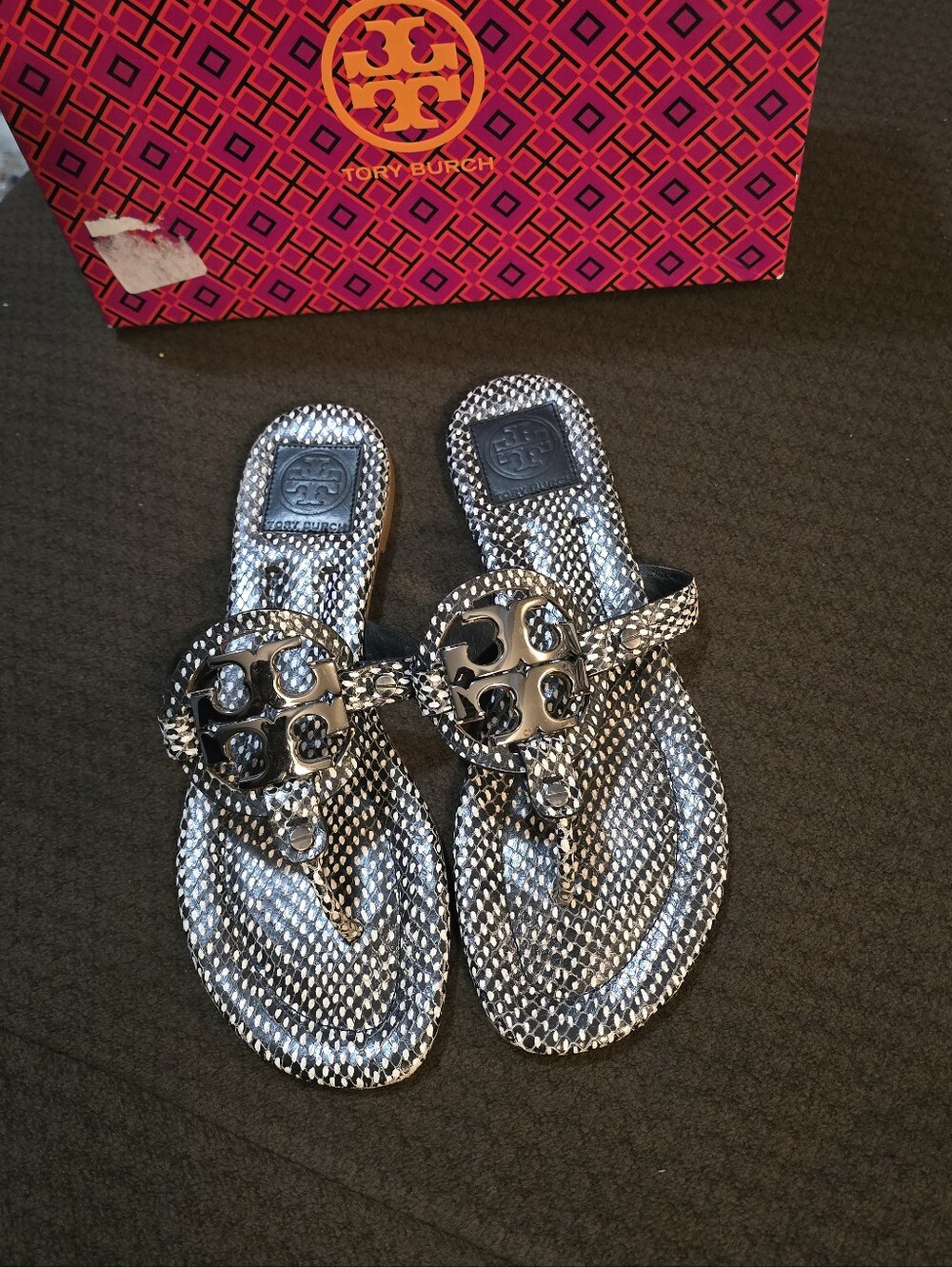 Tory Burch Black/Pewter Miller Thong Sandal